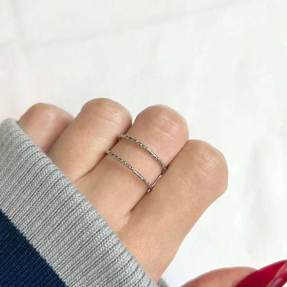 Vintage Inspired Luxury Silver Tone Ring